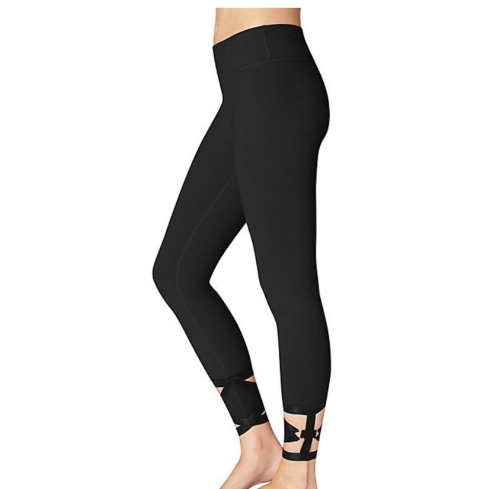 SALE! Beyond Yoga Live Free or Tie Hard Leggings